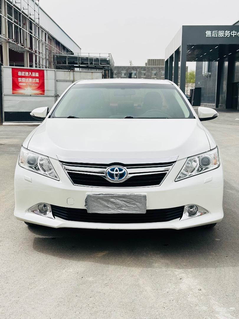 极品混动版凯美瑞